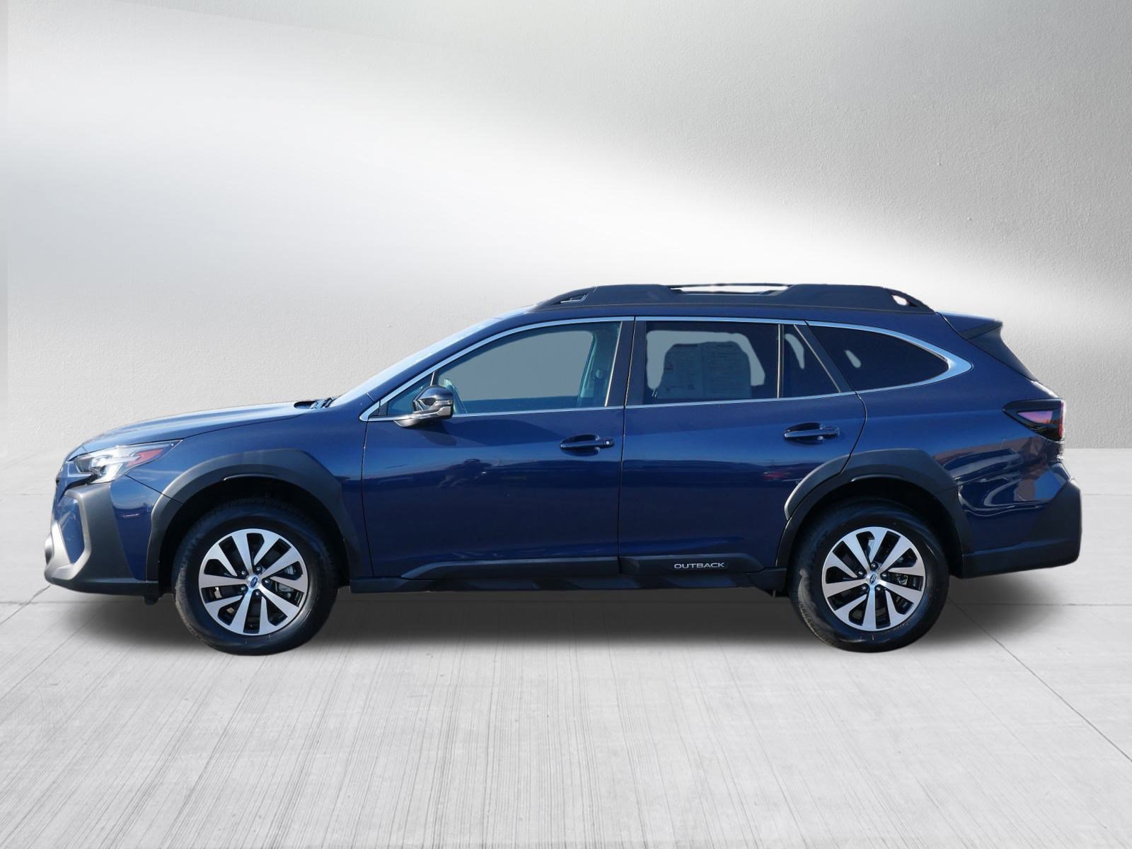 2024 Subaru Outback Premium photo 3