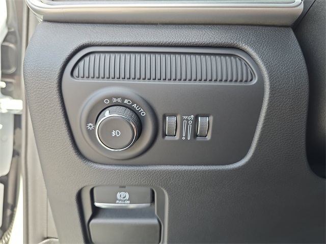 2025 Jeep Wagoneer Series II photo 19