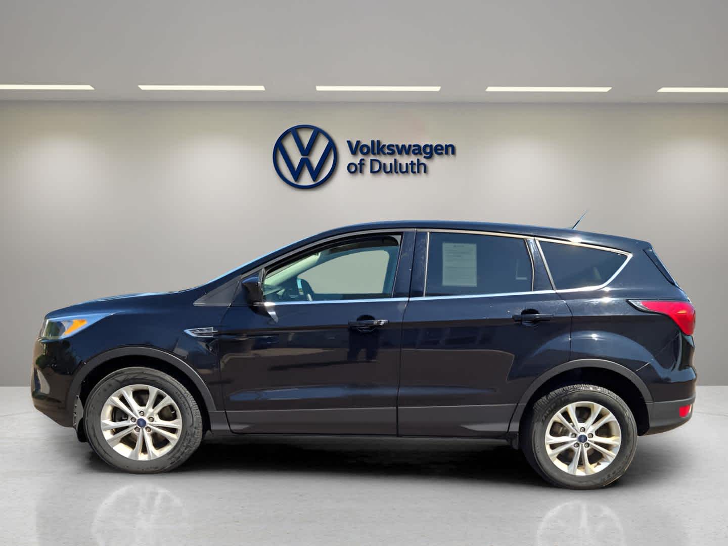 Used 2019 Ford Escape SE with VIN 1FMCU9GD3KUB29548 for sale in Hermantown, Minnesota