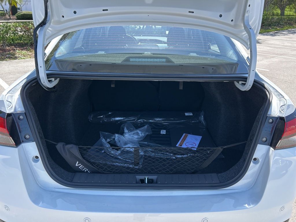 2025 Nissan Versa SV photo 36
