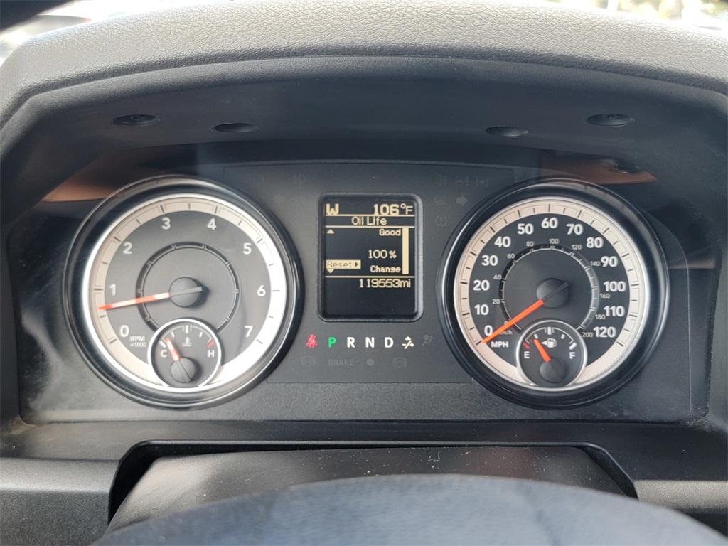2016 Ram 1500 Express photo 35