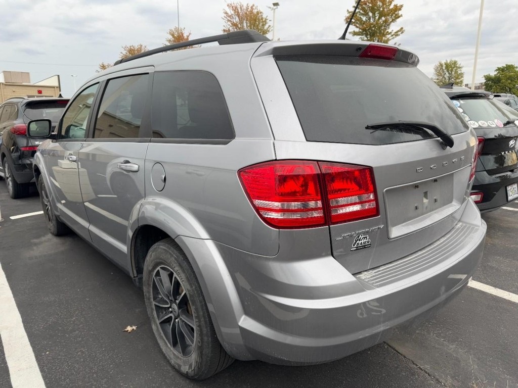 2018 Dodge Journey SE photo 3