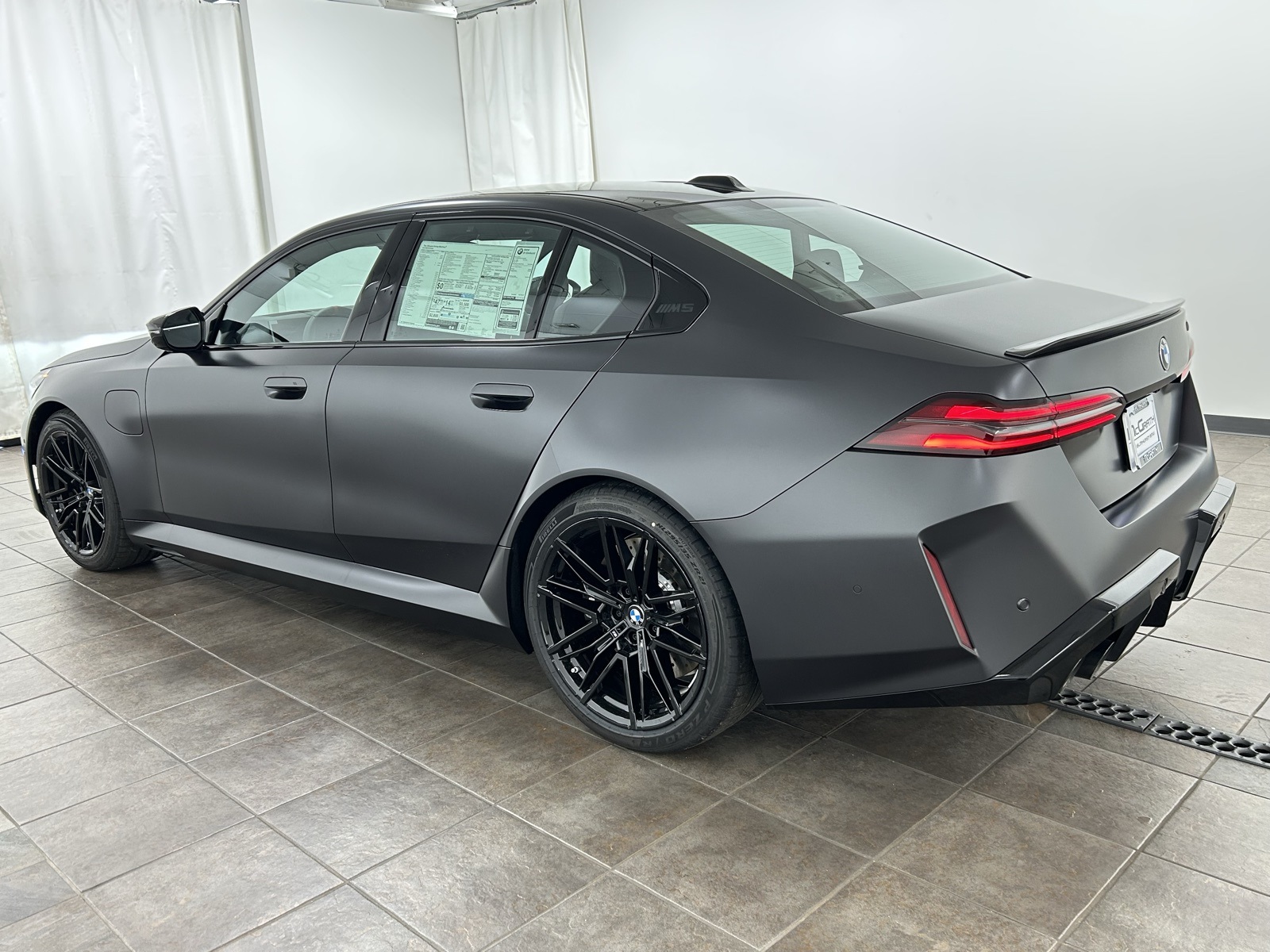 2026 Bmw M5 5 photo 3