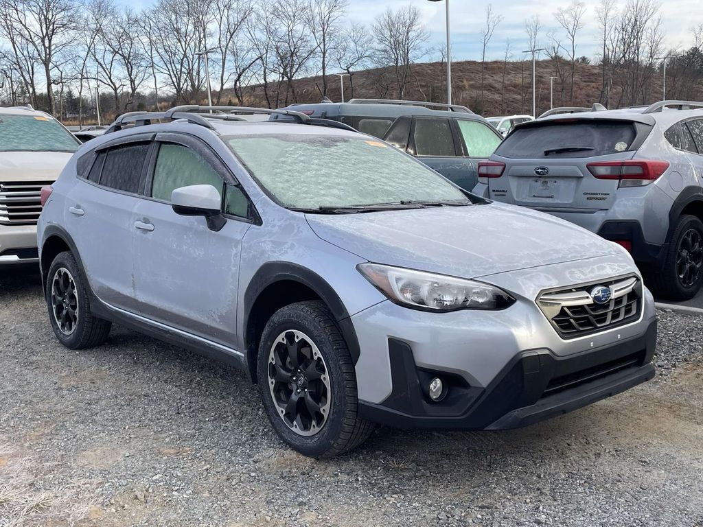 2022 Subaru Crosstrek Premium's photo