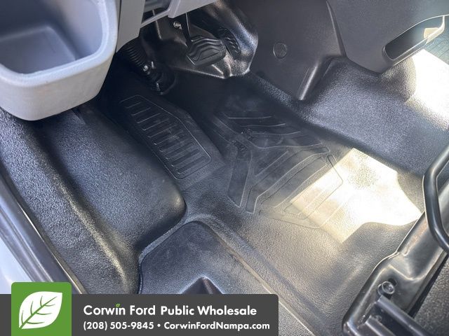 2017 Ford Transit photo 22