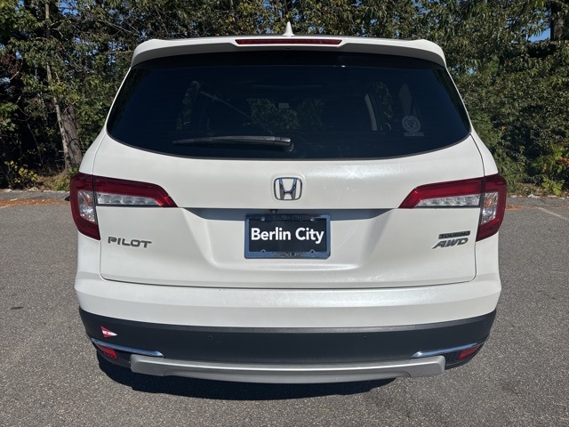 2020 Honda Pilot Touring photo 3