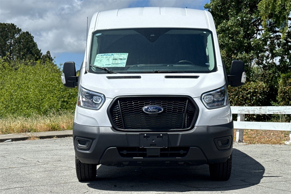 2025 Ford Transit photo 7