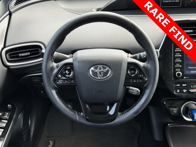 2021 Toyota Prius Prime LE photo 17