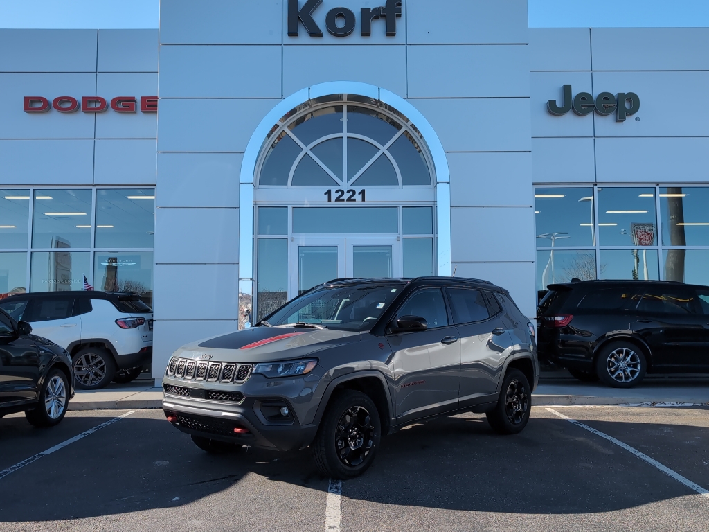 2023 Jeep Compass Trailhawk's photo