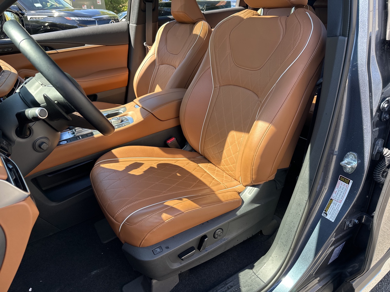 2022 Infiniti QX60 Autograph photo 7