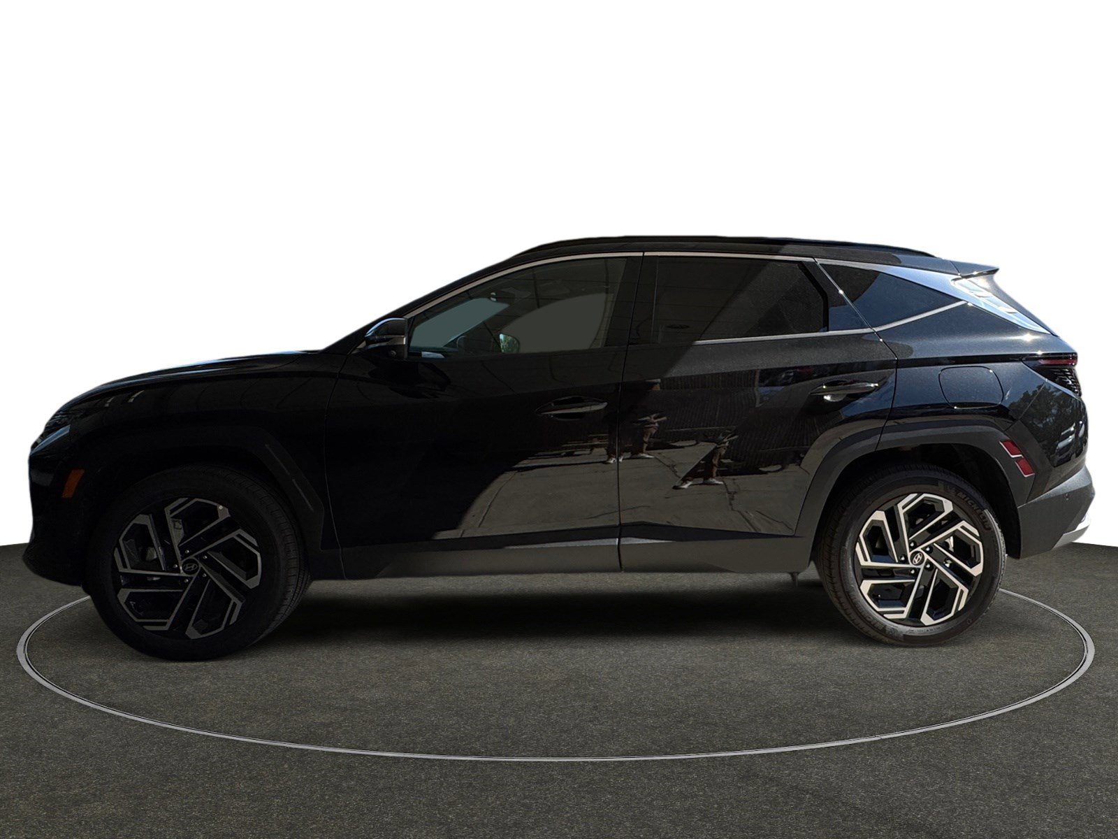 2025 Hyundai Tucson Limited photo 2