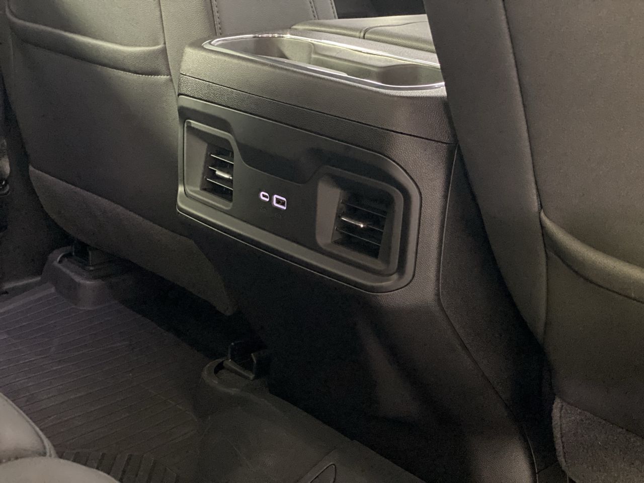 2025 Chevrolet Silverado 1500 RST photo 18