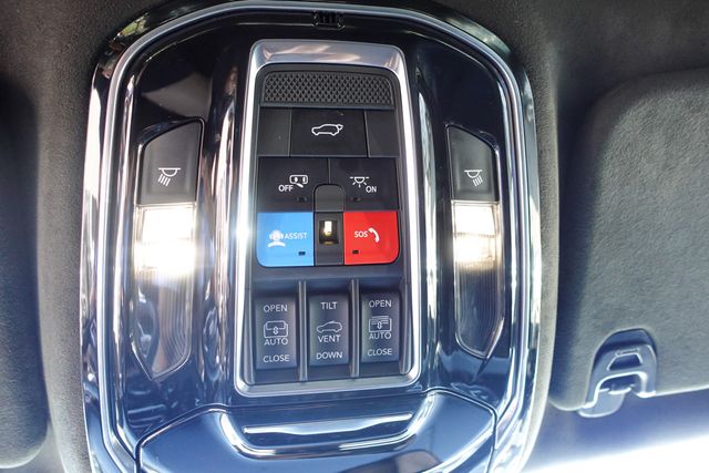 2024 Jeep Grand Wagoneer L II photo 21