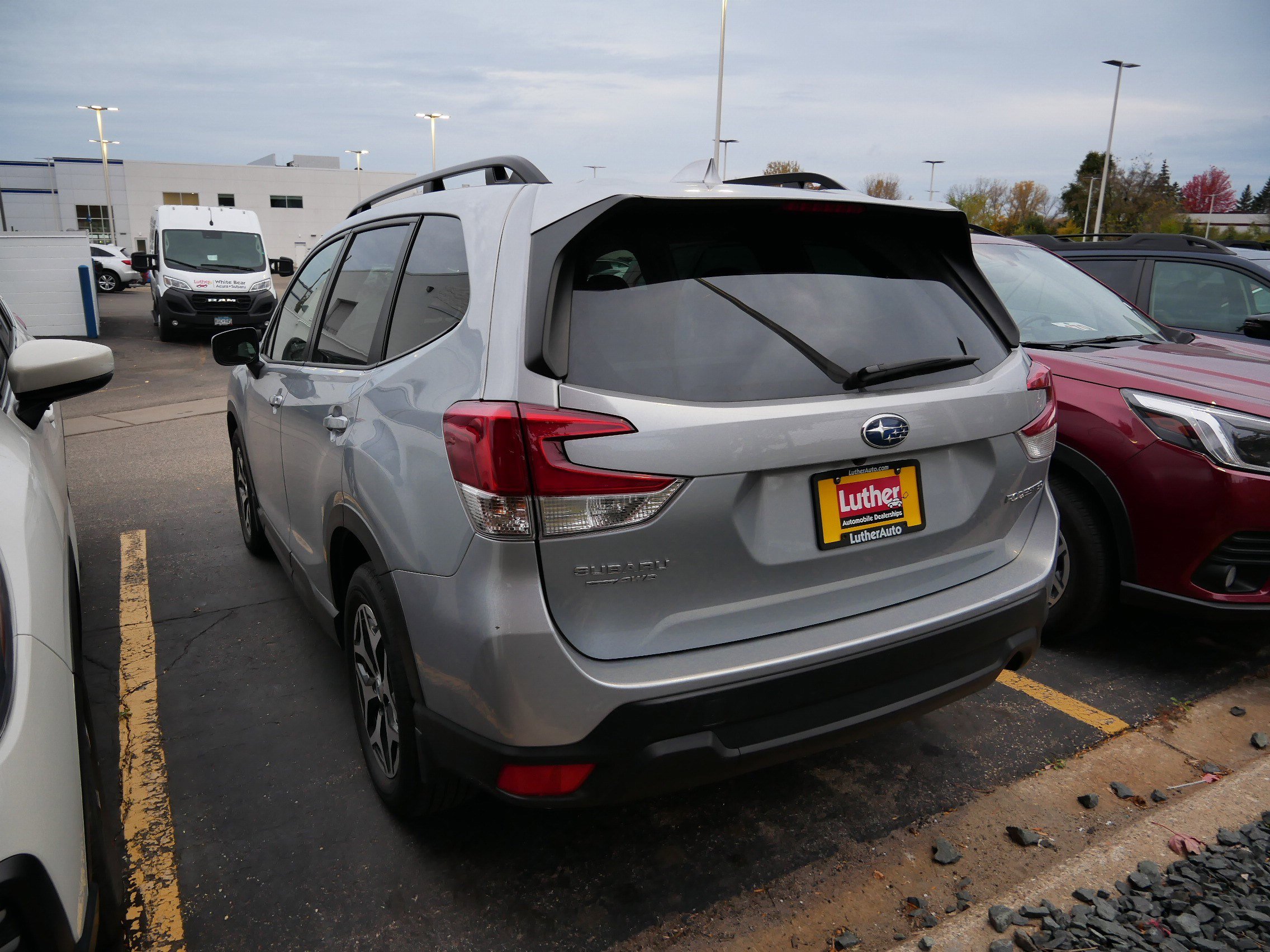 2023 Subaru Forester Premium photo 3
