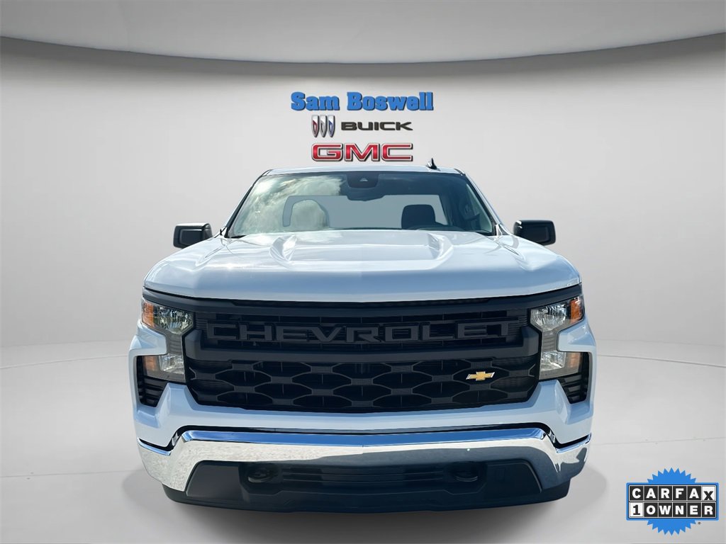 2024 Chevrolet Silverado 1500 photo 2