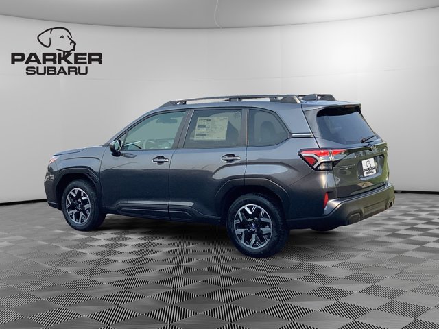 2025 Subaru Forester Premium Base photo 3