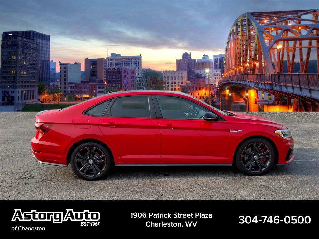 2019 Volkswagen Jetta GLI Anniversary Edition photo 2