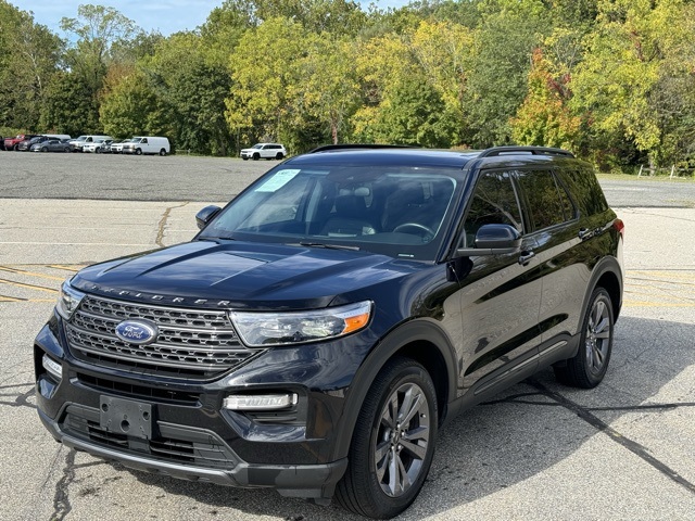2023 Ford Explorer XLT's photo