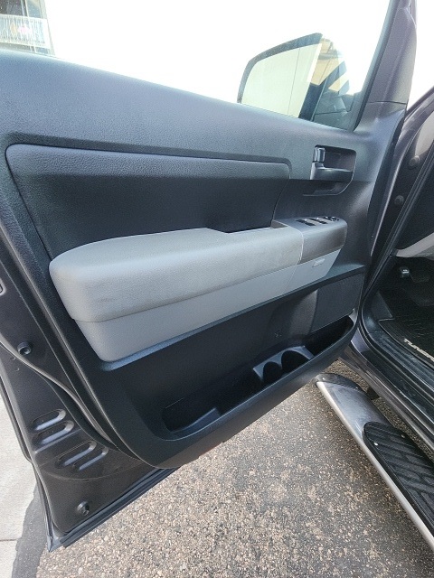 2013 Toyota Tundra Grade CrewMax photo 13