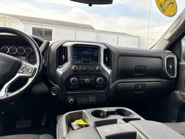 2022 Chevrolet Silverado 1500 RST photo 11