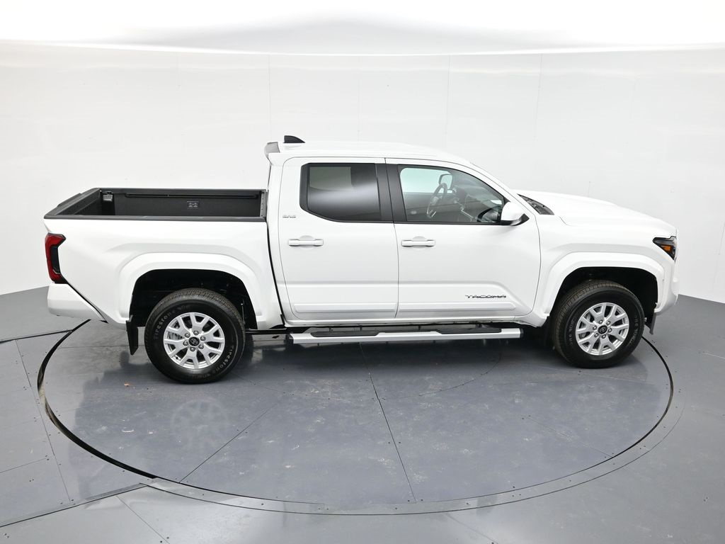 2024 Toyota Tacoma photo 39
