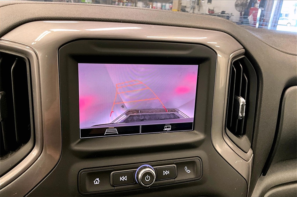 2024 Chevrolet Silverado 1500 Custom photo 19