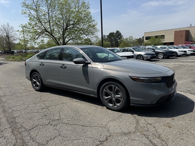 2025 Honda Accord Hybrid EX-L photo 3