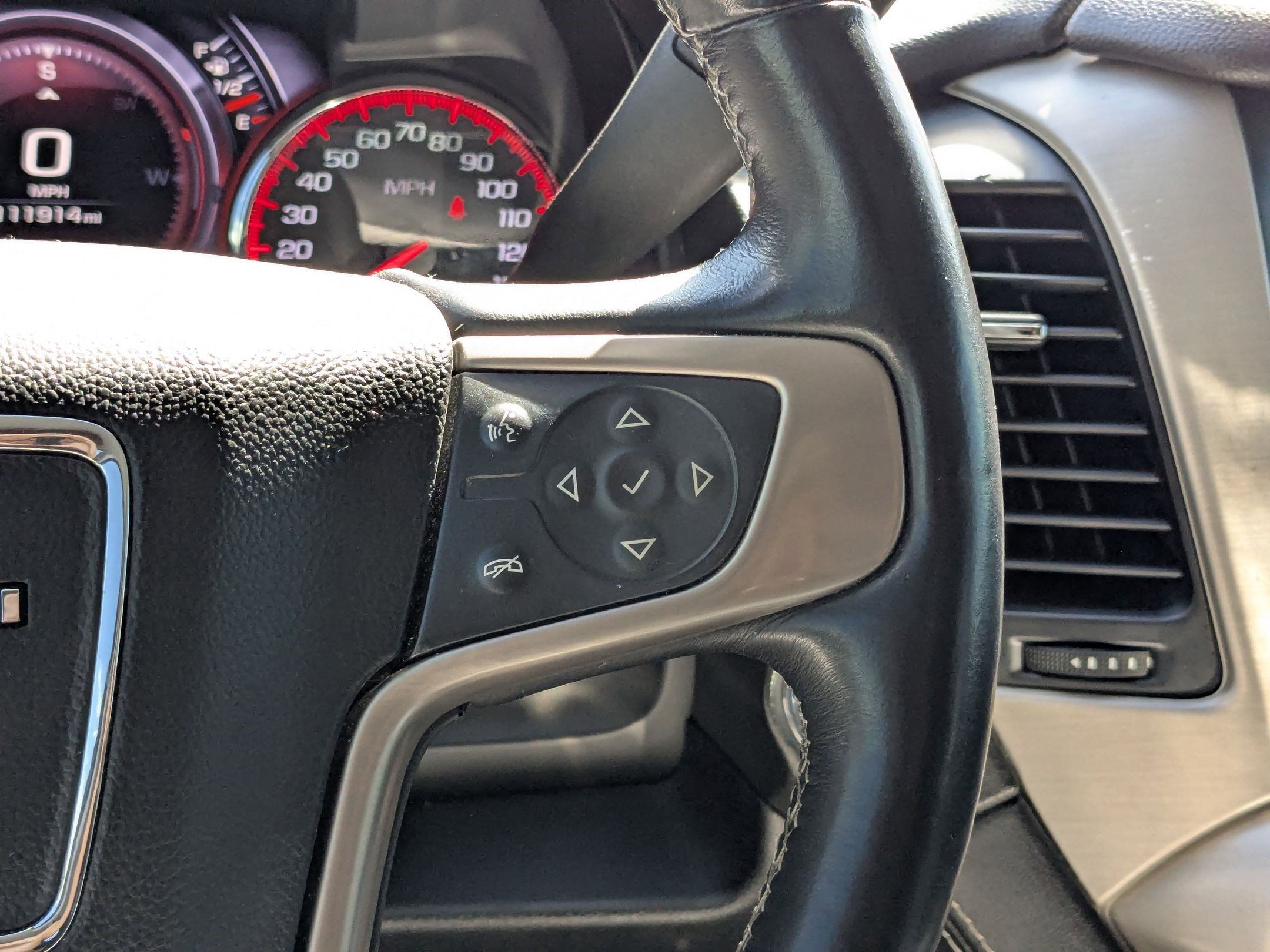 2016 Gmc Yukon Denali photo 16