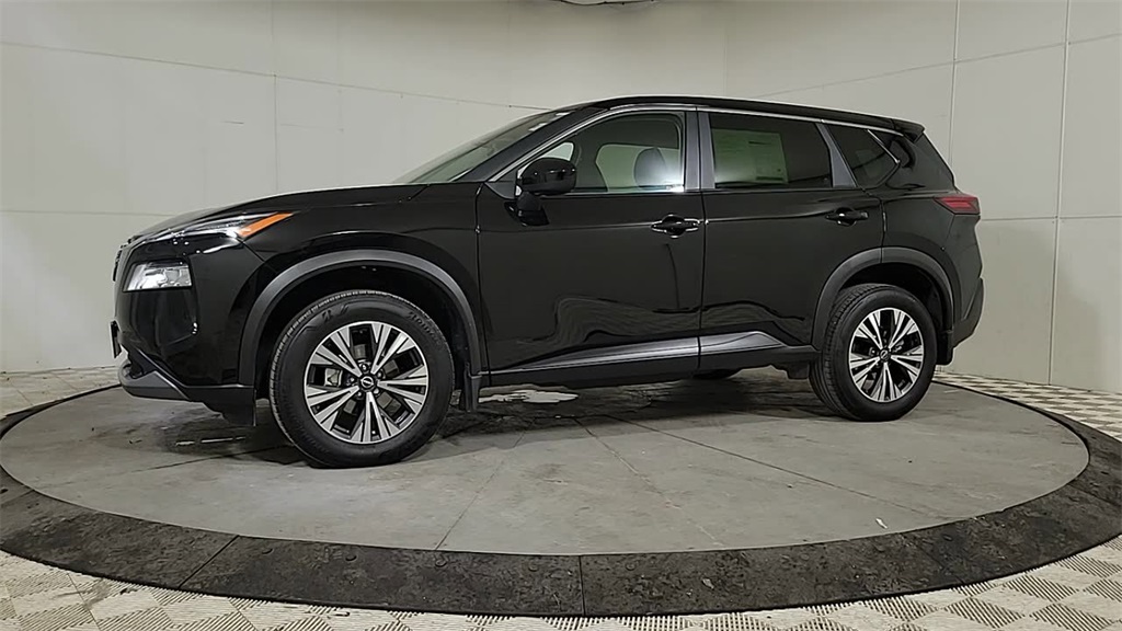 2023 NISSAN ROGUE - Image 4