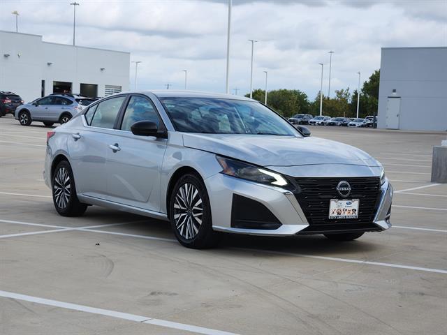 Used 2024 Nissan Altima SV with VIN 1N4BL4DV3RN303146 for sale in Buda, TX