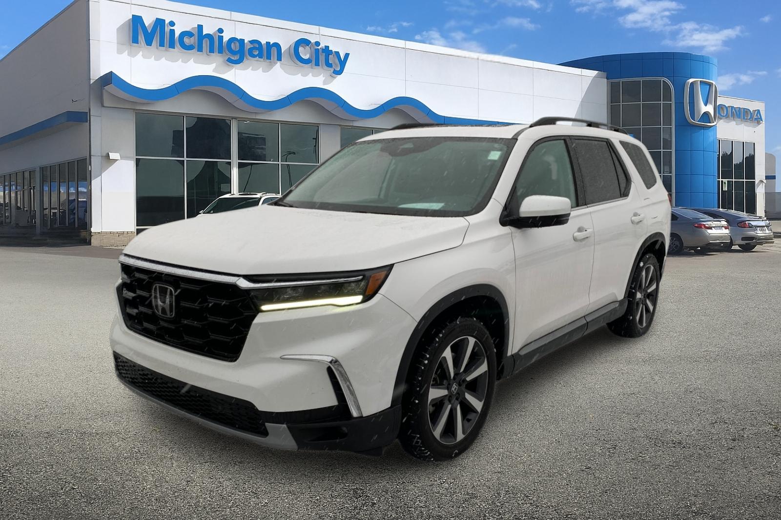 2023 Honda Pilot Touring's photo