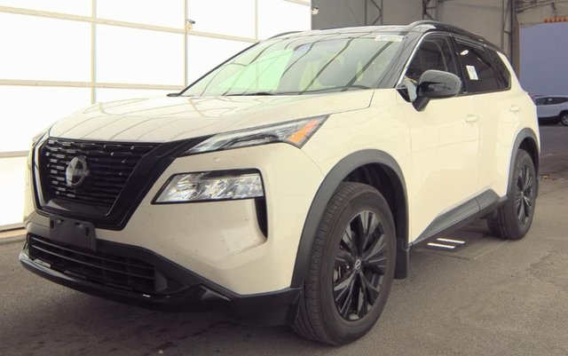 2023 Nissan Rogue SV's photo