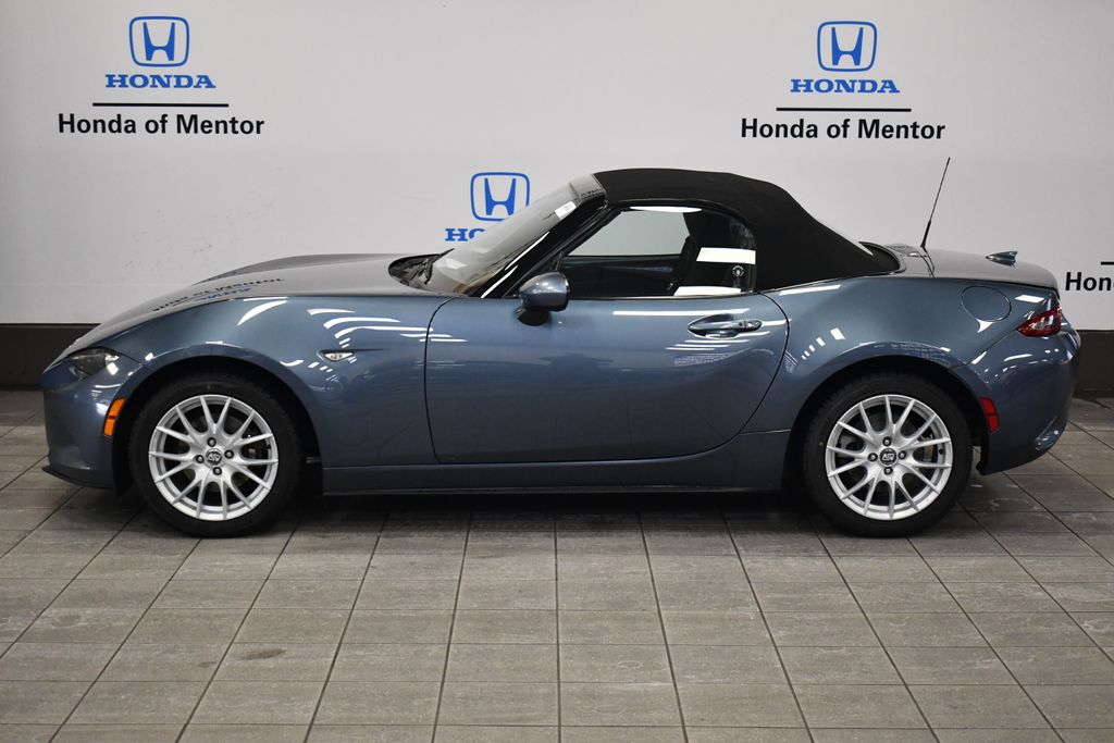 Used 2016 Mazda MX-5 Miata Grand Touring with VIN JM1NDAD76G0115347 for sale in Mentor, OH