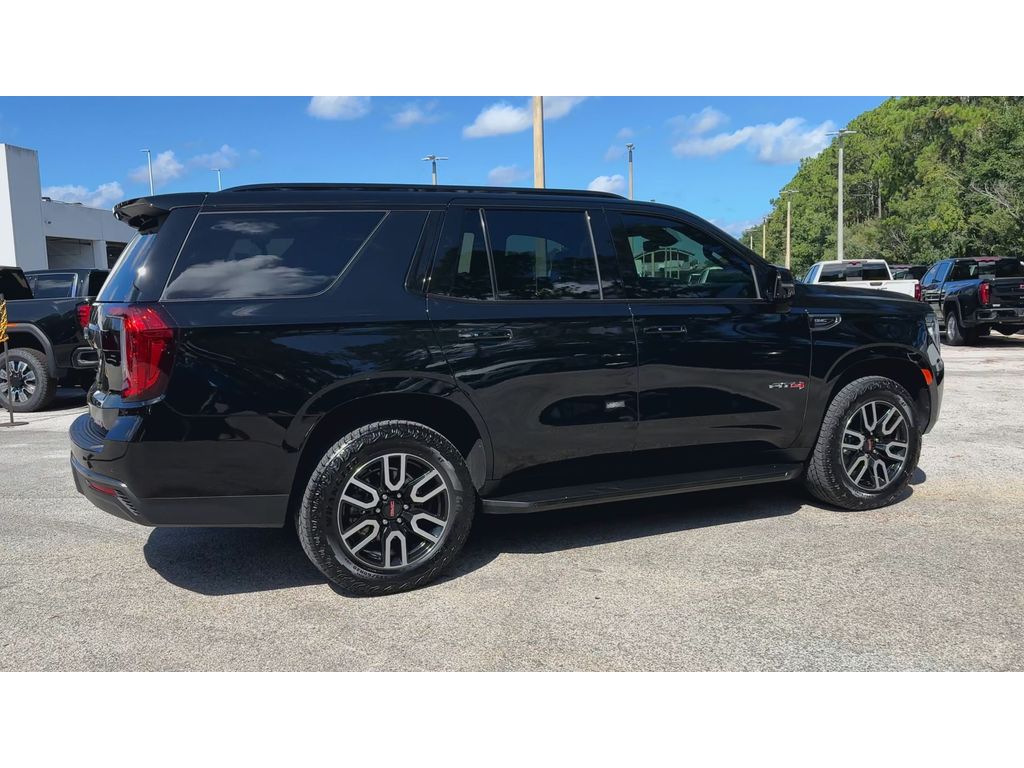 2024 Gmc Yukon AT4 photo 9