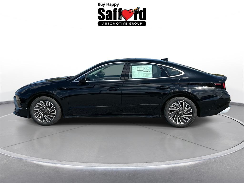 2025 Hyundai Sonata Hybrid Limited photo 5