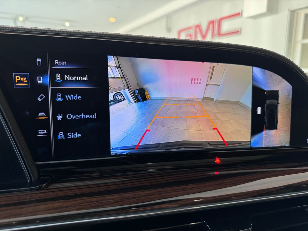 2022 Cadillac Escalade Premium Luxury photo 21