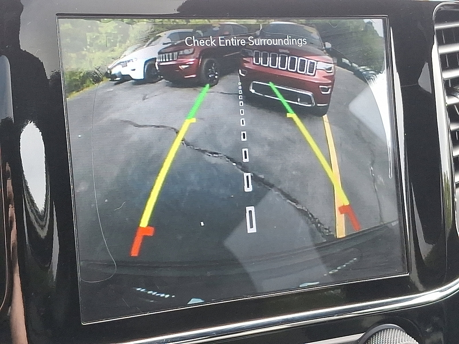 2020 Jeep Grand Cherokee Altitude photo 16