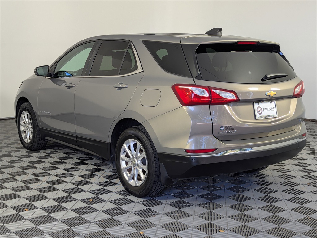 2018 Chevrolet Equinox LT photo 4