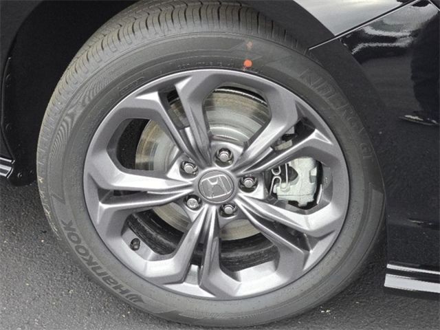 2025 Honda Accord Hybrid EX-L photo 2