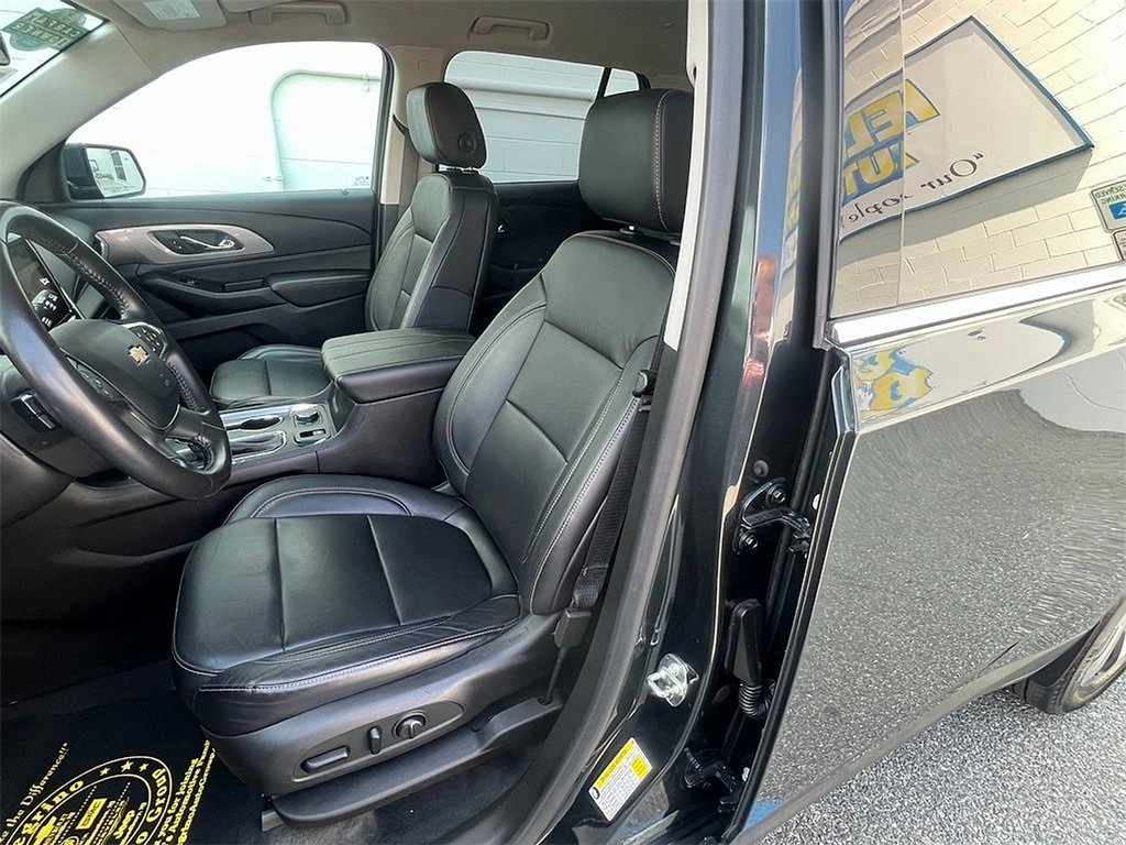 2019 Chevrolet Traverse Leather photo 10