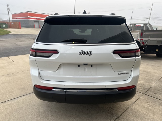 2024 Jeep Grand Cherokee Limited photo 4