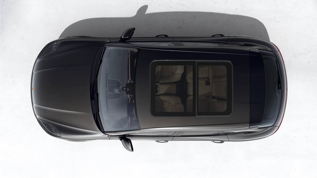 2026 Porsche Macan T photo 6