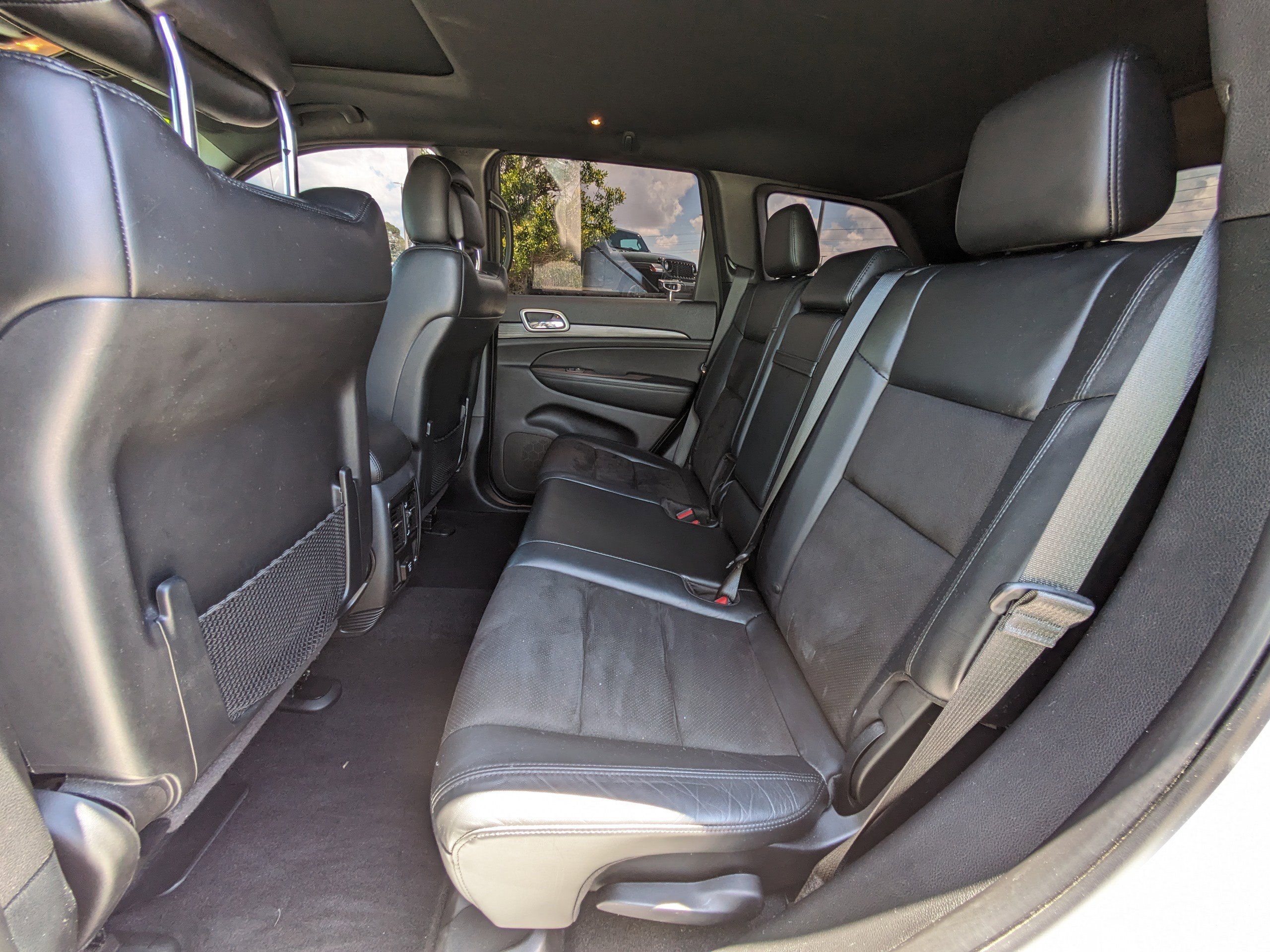 2020 Jeep Grand Cherokee Altitude photo 10