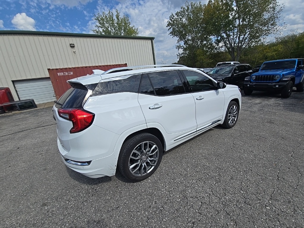 2023 Gmc Terrain Denali photo 7