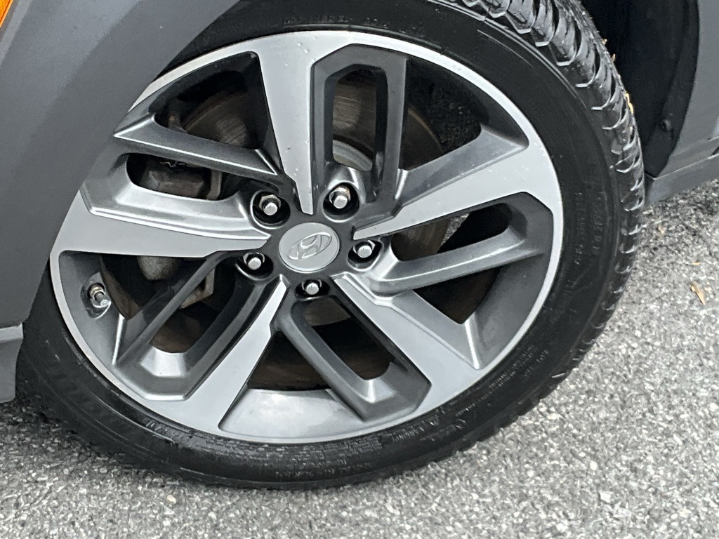 2020 Hyundai Kona Limited photo 4