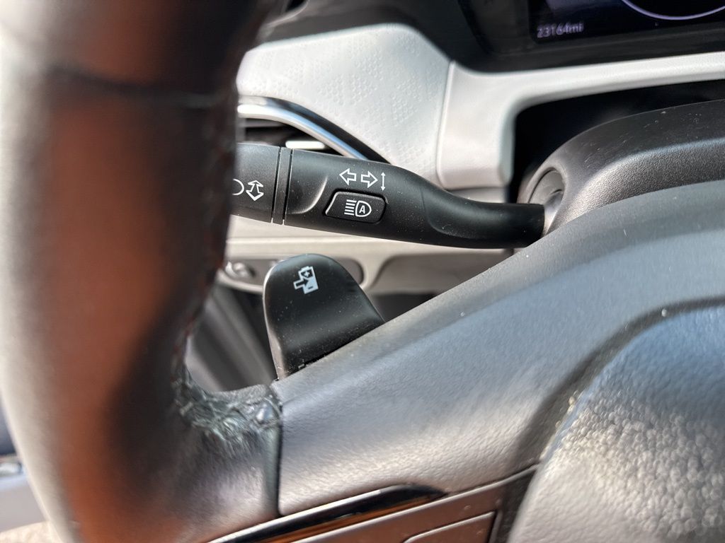2022 Chevrolet Bolt EUV Premier photo 19