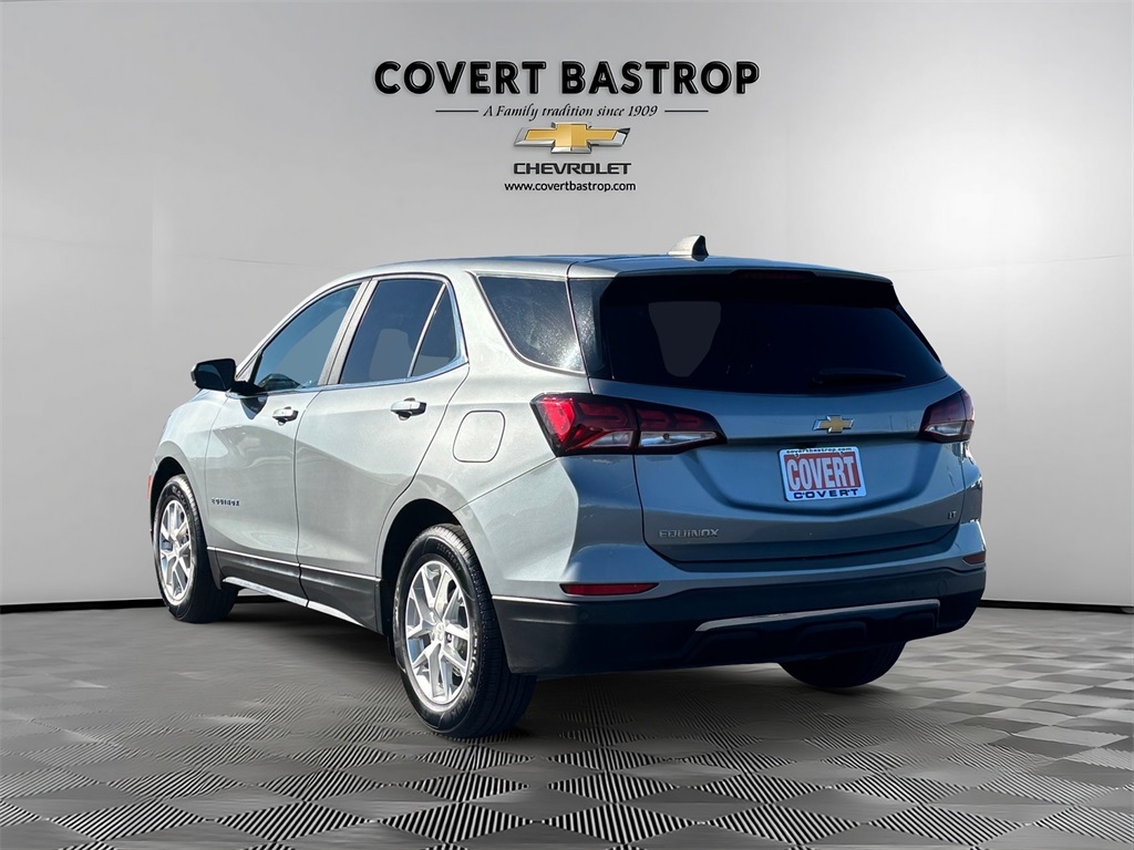 2024 Chevrolet Equinox LT photo 4