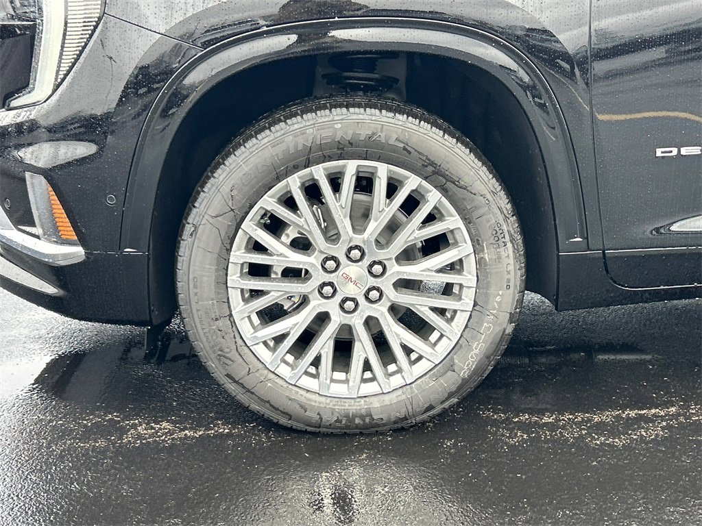 2026 GMC ACADIA - Image 10