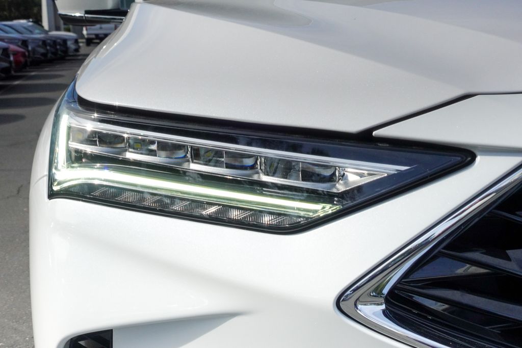 2025 Acura MDX SH-AWD photo 3