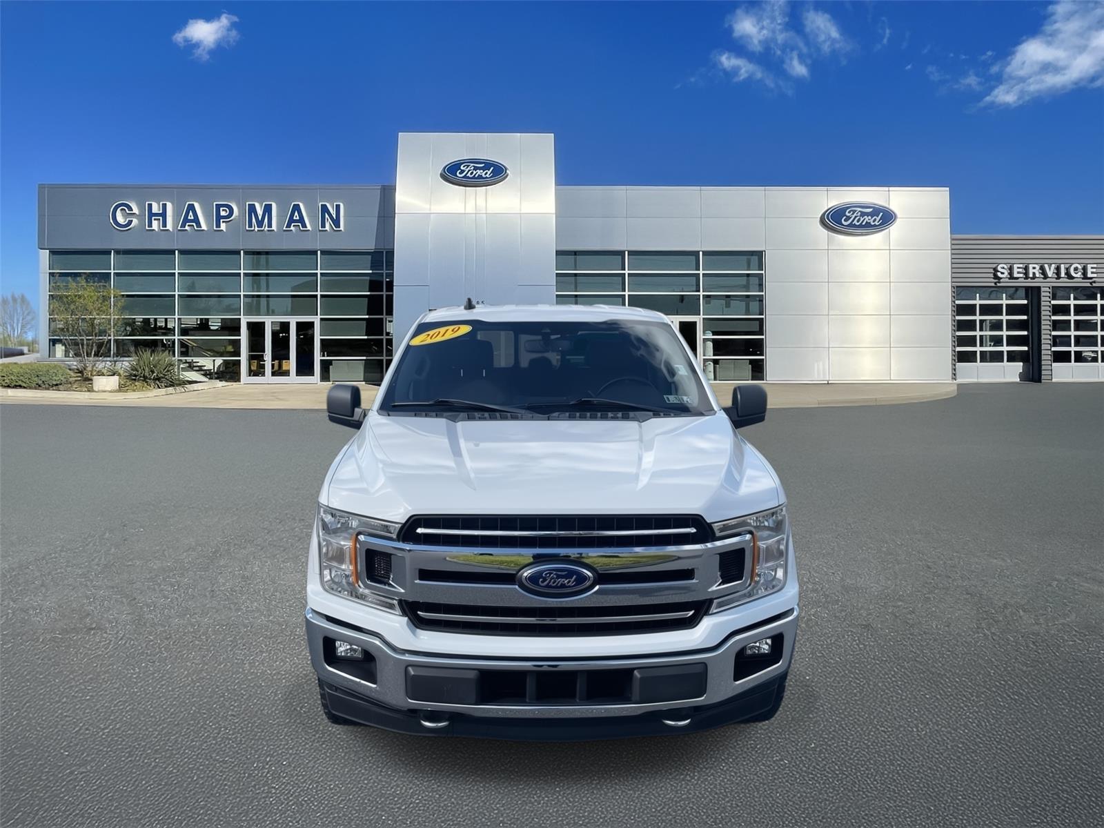 2019 Ford F-150 XLT photo 2